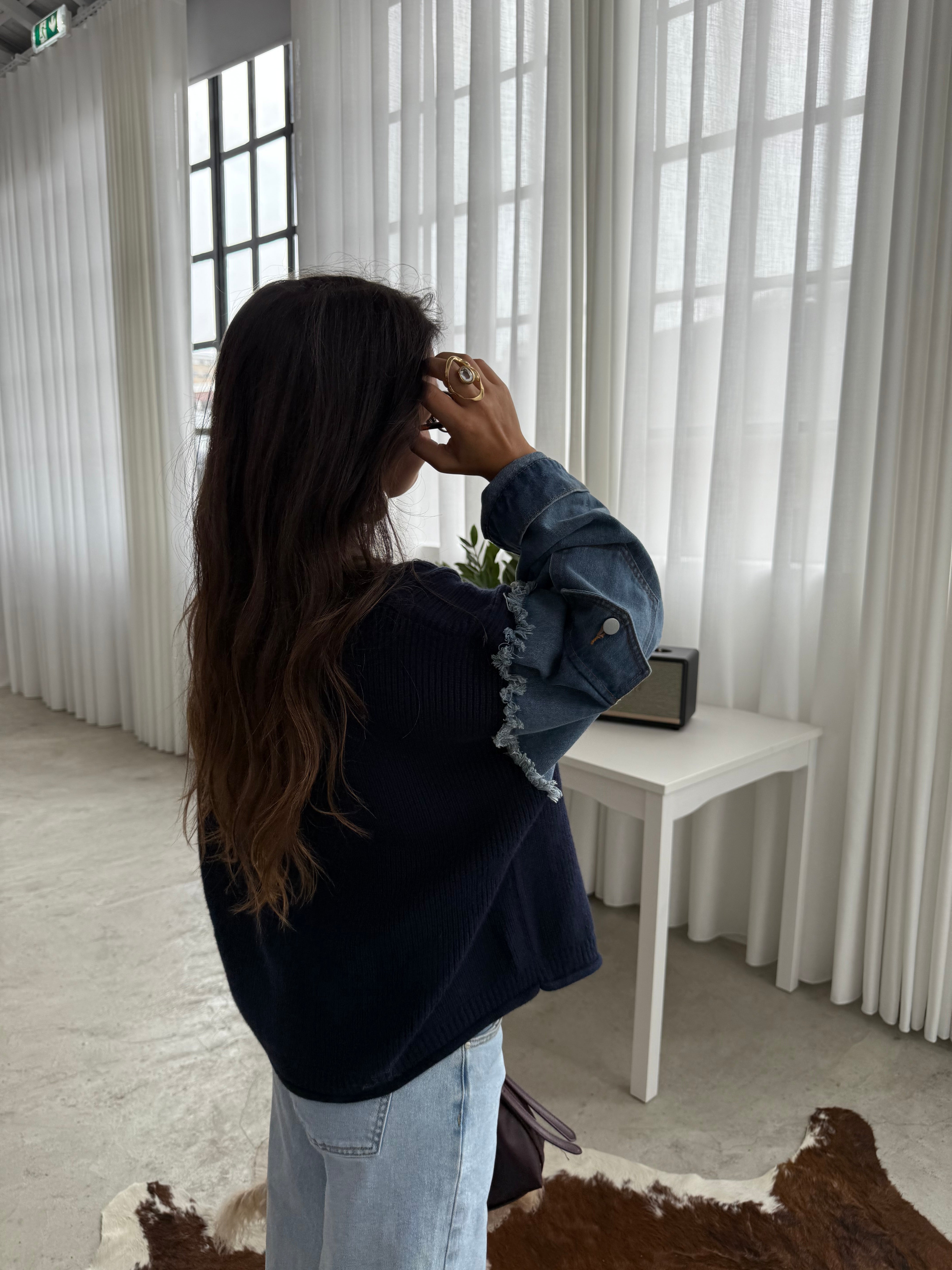 Denim and Navy Blue Sweater - Shipping 28/01