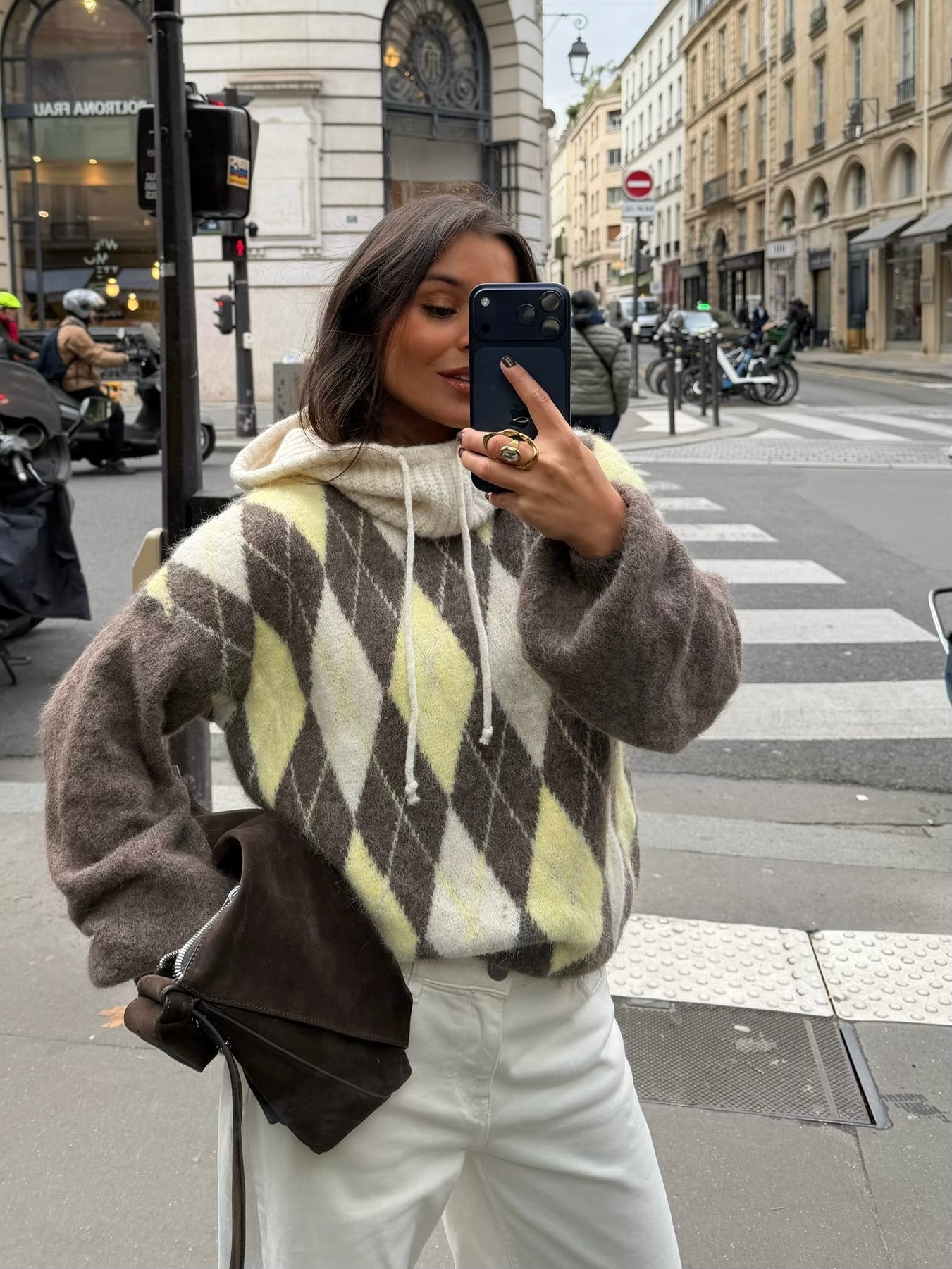 Orly Sweater in Yellow and Taupe - Shipping 28/01